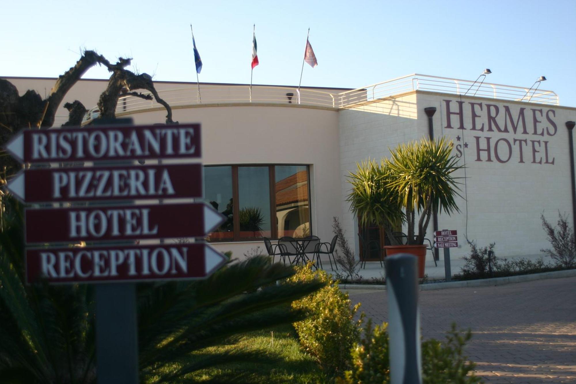 Hermes Hotel Policoro Exterior foto
