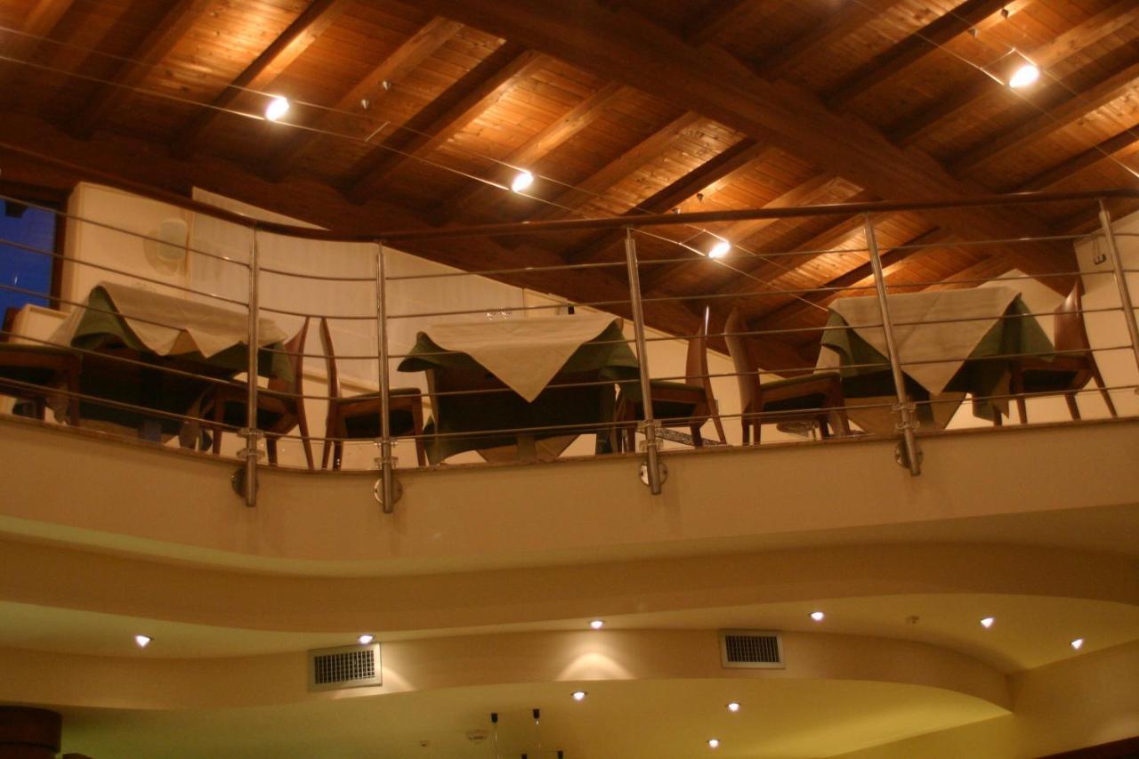 Hermes Hotel Policoro Exterior foto