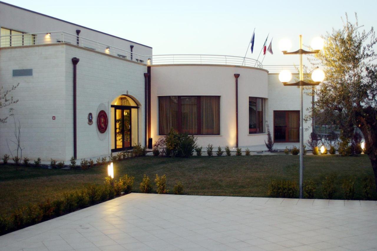 Hermes Hotel Policoro Exterior foto